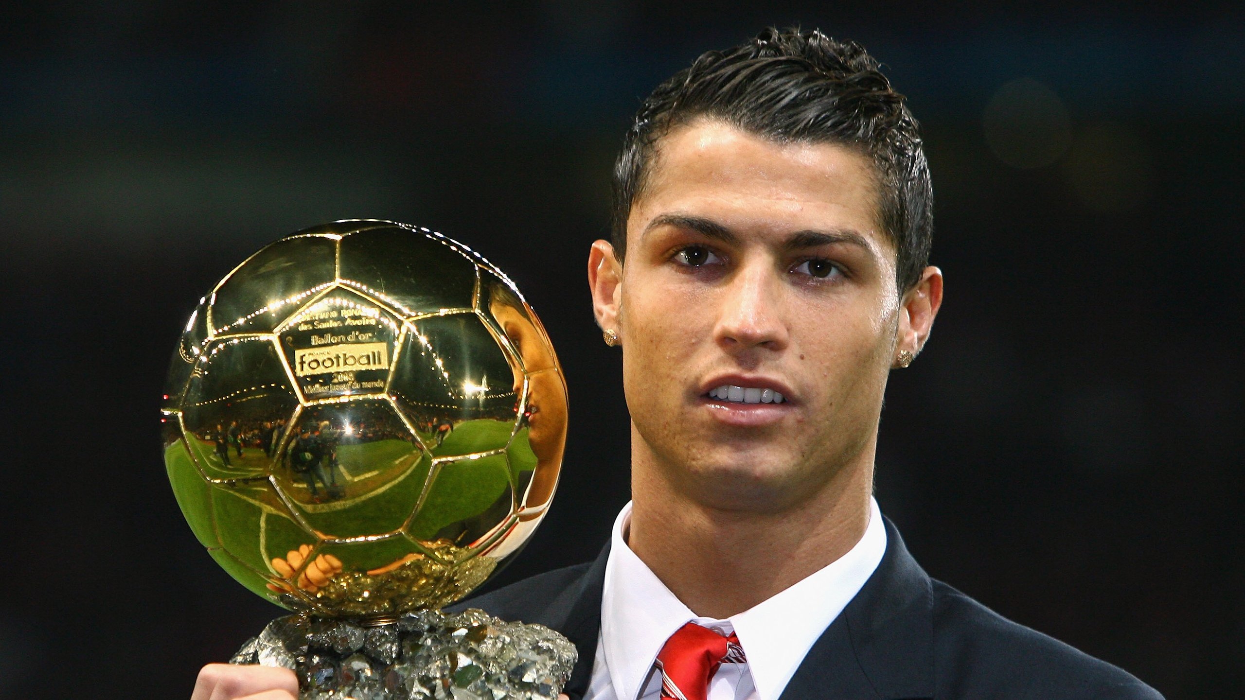 欧冠“最强阵容”年度评比揭晓,欧冠目前最强的球队